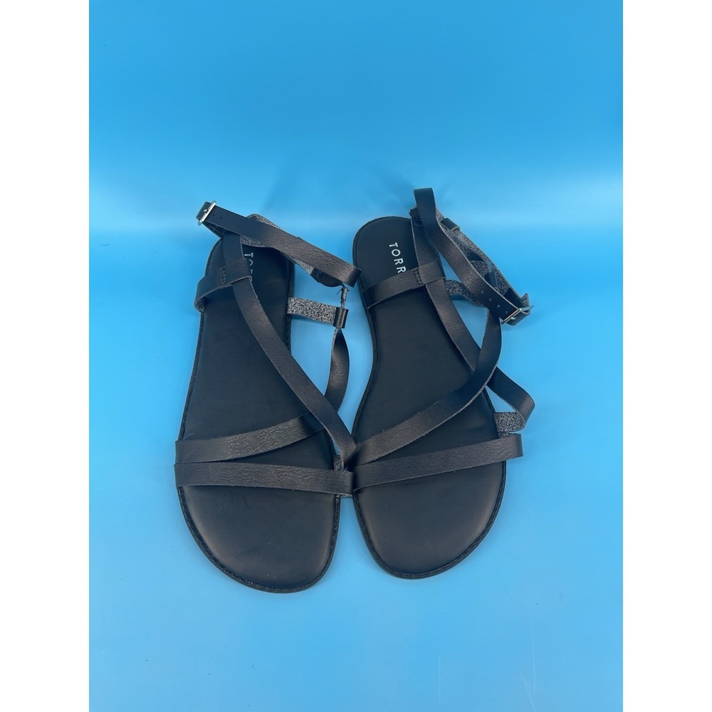 Torrid Women's Black Strappy Flat Sandals Ankle Buckle Size 9.5WW Wide